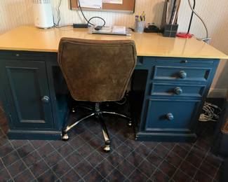 Bedroom Desk and Chair