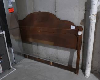 headboard
