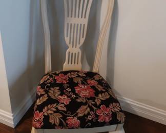 view of dining room chair