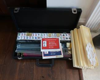 Mahjong set