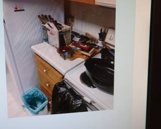 kitchen items, knives