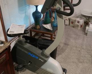 treadmill by Proform 395 CLU