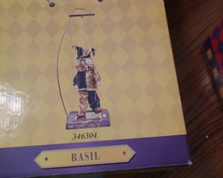 royal jester basil