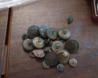 military buttons