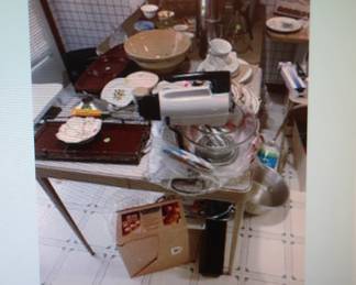 kitchen items