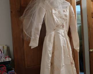 wedding dress