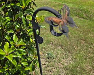 Yard hanger