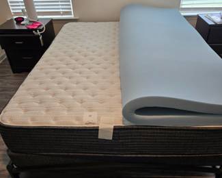 Mattress, 3" Foam Topper & platform - all like new!
