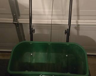 Scotts Classic drop spreader