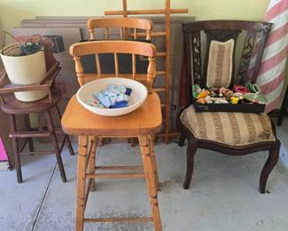 Bar Stools, Chairs
