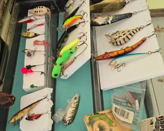 Various Vintage Fishing Lures