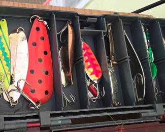Silver minnows, spoons vintage Lures