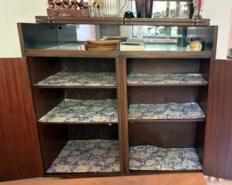 $325 MCM Bar (Floral inserts are NOT attached)