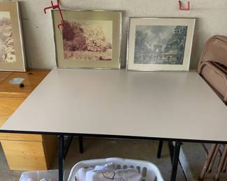 Drafting table