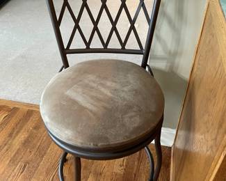 1- bar stool good condition