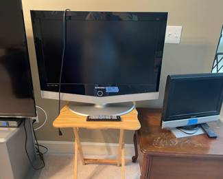 TV - various sizes