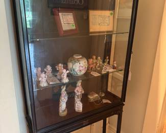 Curio cabinet