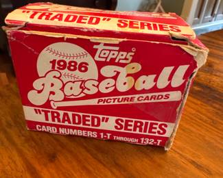 1986 boxes set Topps baseball cards