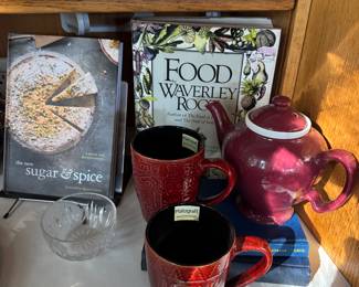 Teapots, pfaltzcraft mugs and cook books