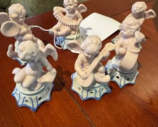 Putti