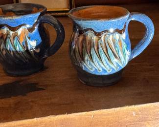Set of mini mugs