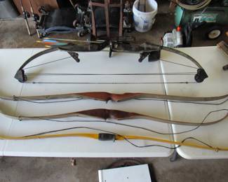 Vintage bows