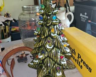 Raymond Lamp Co. ceramic tree