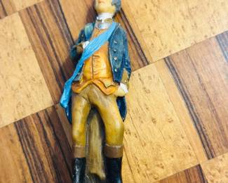 Pulled this one out as we can't figure out if the right had is supposed to be under the sash, or if the hand is broken. However, the opposing piece has his hand in his pocket, and the cuff looks like this, so likely not broken at all. Just wanted to call your attention to it, should you want to view the set.