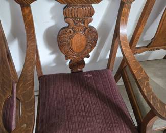 Settee chair.
