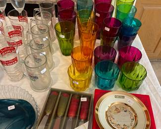 Collectibles and bar ware
