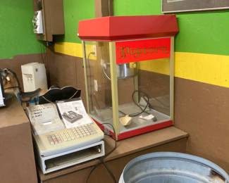 Pop Corn Machine