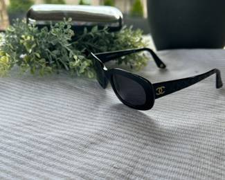 Chanel sunnies