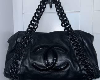 Unique Chanel tote