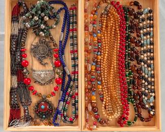 vintage costume jewelry