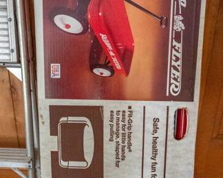 Yes, it is a Radio Flyer!  