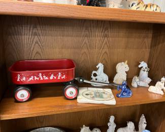 Miniature Radio Flyer Wagon - Unicorn Figurines