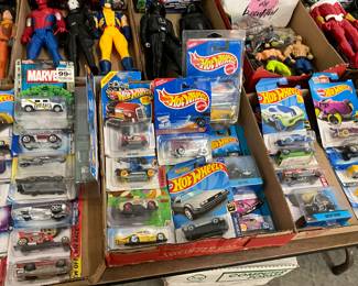 Marvel & Hot Wheels Die Cast Cars