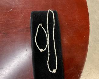 Pearl Necklace & Bracelet
