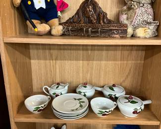 Orchard Ware California Cherry Branch Dinnerware
