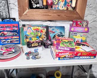 MORE TOYS