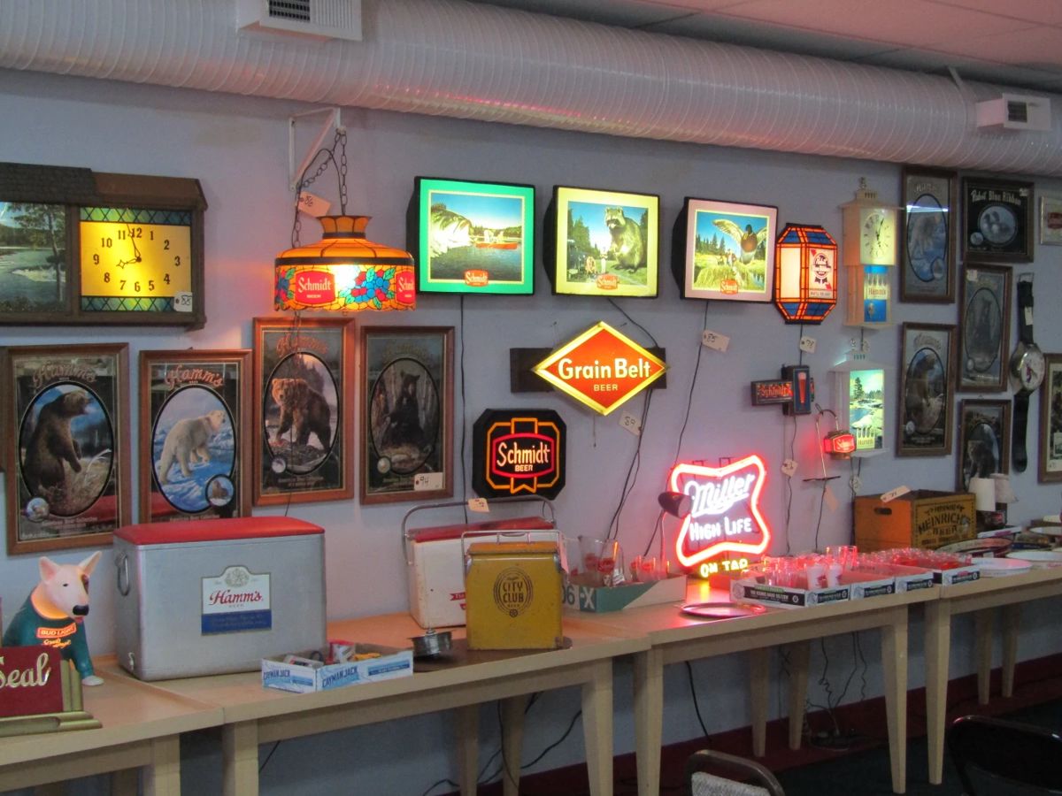 Grain Belt beer sign                                                                                   Vintage Early original Schmidt City Club Beer Ice Cooler with logo Sign       