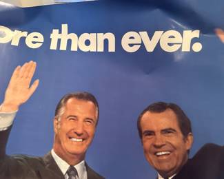 Nixon Poser