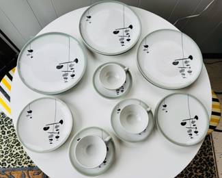 Fun 1950’s Shenango china ‘Mobile’ pattern
