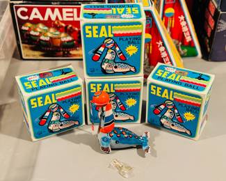 Vintage tin litho Seal Playing Ball toys NIB
