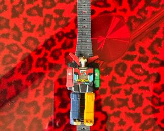 Mid 1980’s Voltron Time Keeper Robot Watch by Impulse Ltd. It actually transforms!