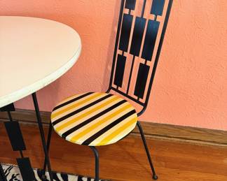 Incredibly Rare vintage Iron Masters Furniture bistro set