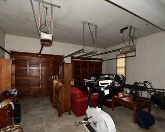 836Garage