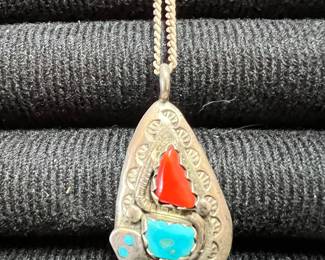 EFFIE CALAVAZA ZUNI STERLING TURQUIOSE