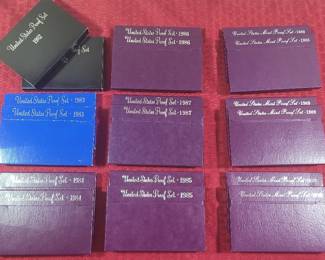 18 US Mint Proof Sets - 1982-1990