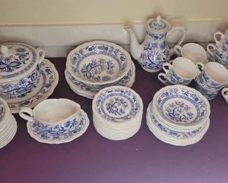 Loire Blue By Nikko Japan 58pc